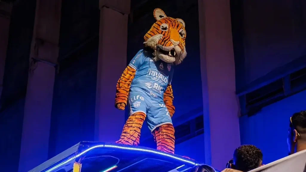 Mascote Tigrão do Marília