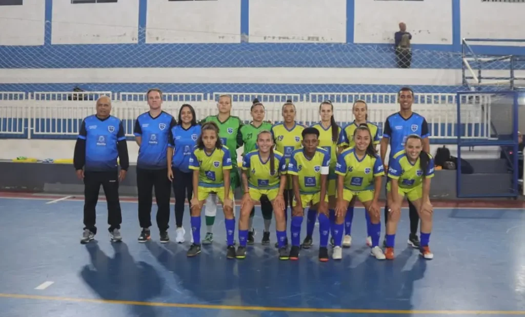 Jogadoras do Futsal Feminino Marília comemoram goleada sobre Mauá pela Copa da LPF Mulheres
