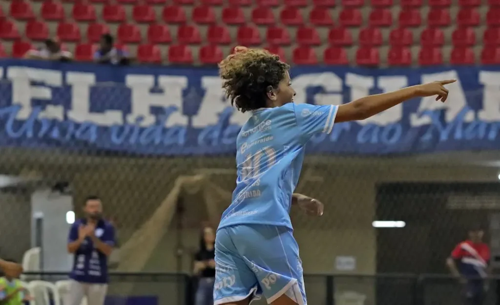 Elenco do SELJ/MAC Sub-11 na final da Copa LPF de Futsal contra ADEF
