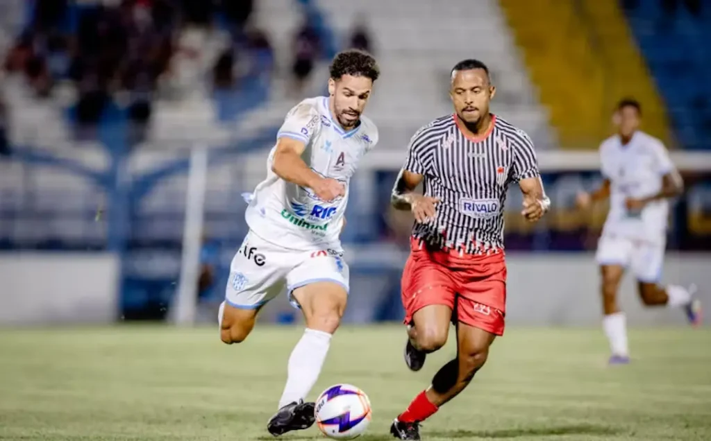 Marília volta à Copa Paulista 2026 e relembra últimos confrontos contra Linense, Bandeirante e Grêmio Prudente.