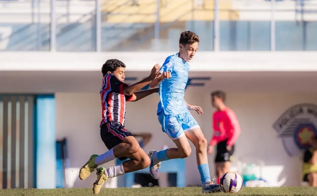Base do Marília brilha com vitórias no Sub-13 e Sub-14 contra o Tupã no Abreuzão e ganha força na briga por vaga no Paulista.