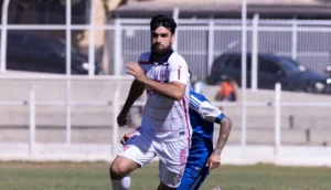 Jogadores do Altaneira comemoram vitória sobre a CDHU pela Copa SELJ 2ª Divisão.