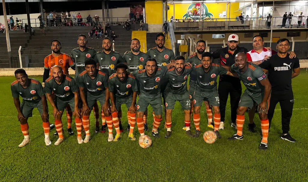 Copa SELJ Master teve resultados homologados e já definiu dois semifinalistas. Veja classificação, artilharia e os cenários da rodada decisiva.