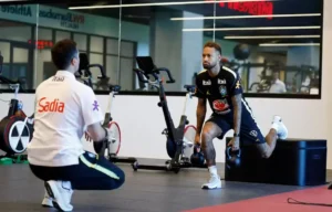 Jogadores da Seleção Brasileira em treinamento durante a Copa do Mundo.