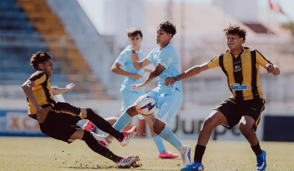 Marília Sub-15 e Sub-17 enfrentam o Grêmio Novorizontino no Bento de Abreu.