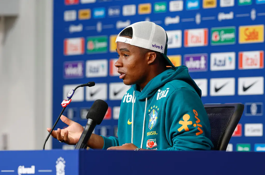 Endrick destaca relação com Neymar na Seleção, relembra Gustavo Gómez e fala sobre aprendizado durante a Copa do Mundo.