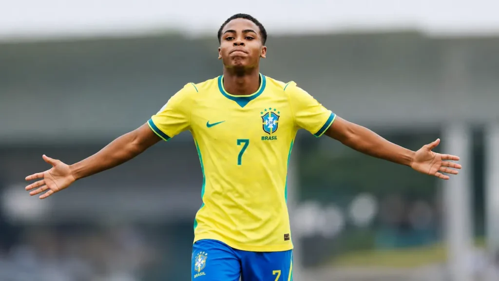 Gabriel Bueno, de Marília, é convocado pelo Brasil Sub-15 após marcar dois gols na goleada sobre o Uruguai.
