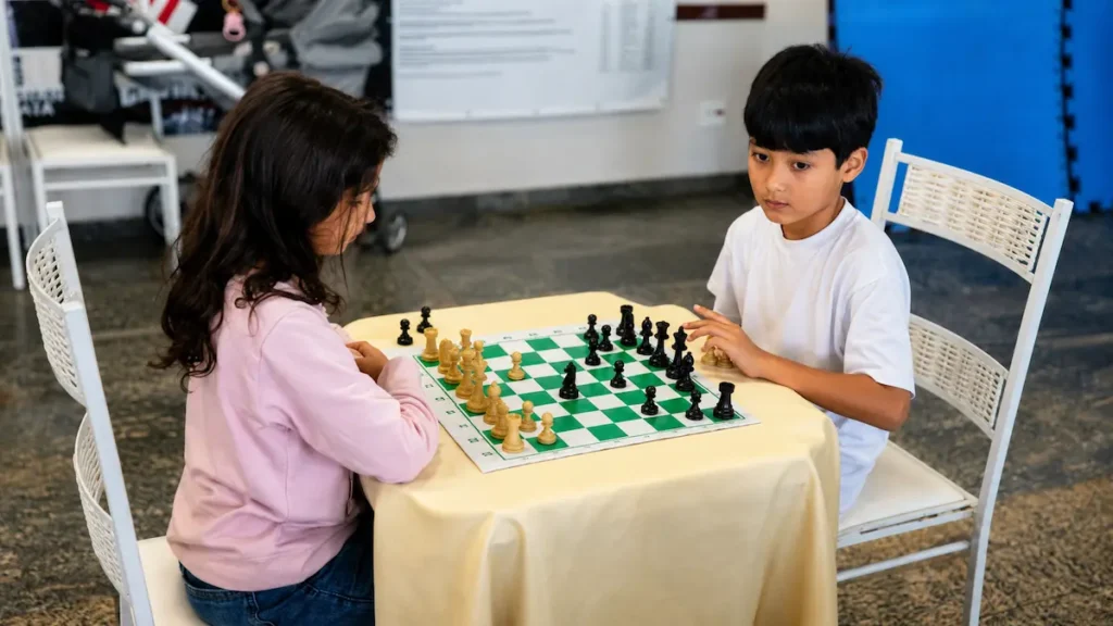 Gabriel Takahama de Souza, da EMEF Amaury Pacheco, conquista terceiro lugar em torneio de xadrez no Yara Clube.