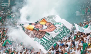 Uberlândia empata em 1 a 1 com o ASA no Parque do Sabiá perante 36,5 mil torcedores e conquista o título inédito do Brasileirão Série D 2026. Acesse e confira.