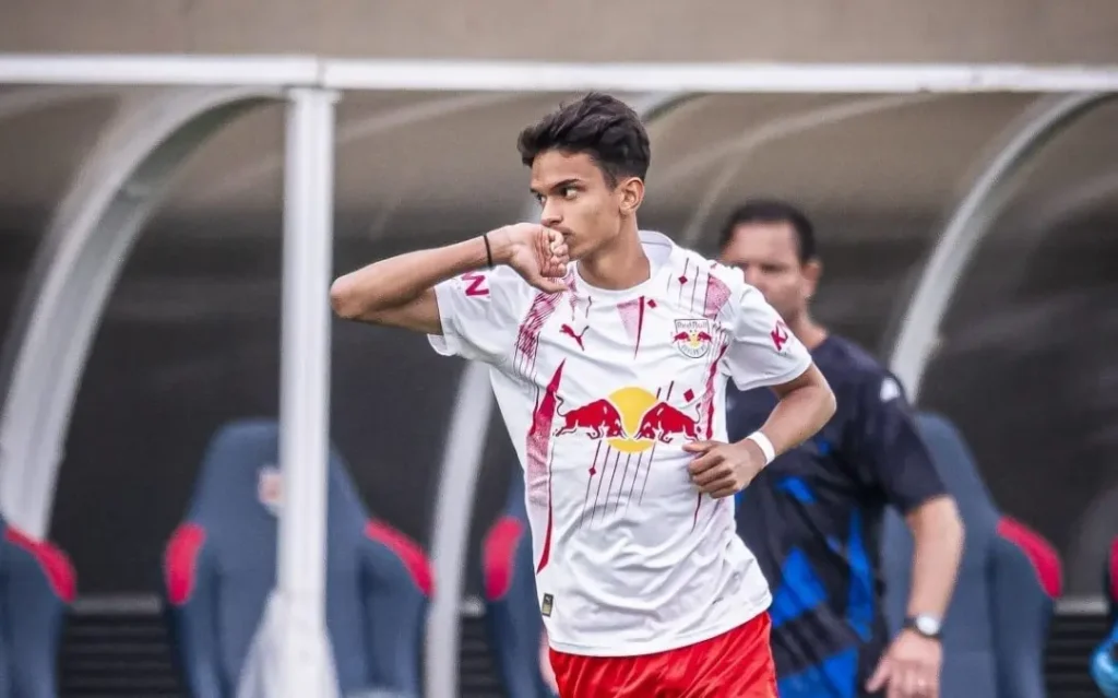 Davi Barbieri marca pelo Red Bull Bragantino no Paulista Sub-17
