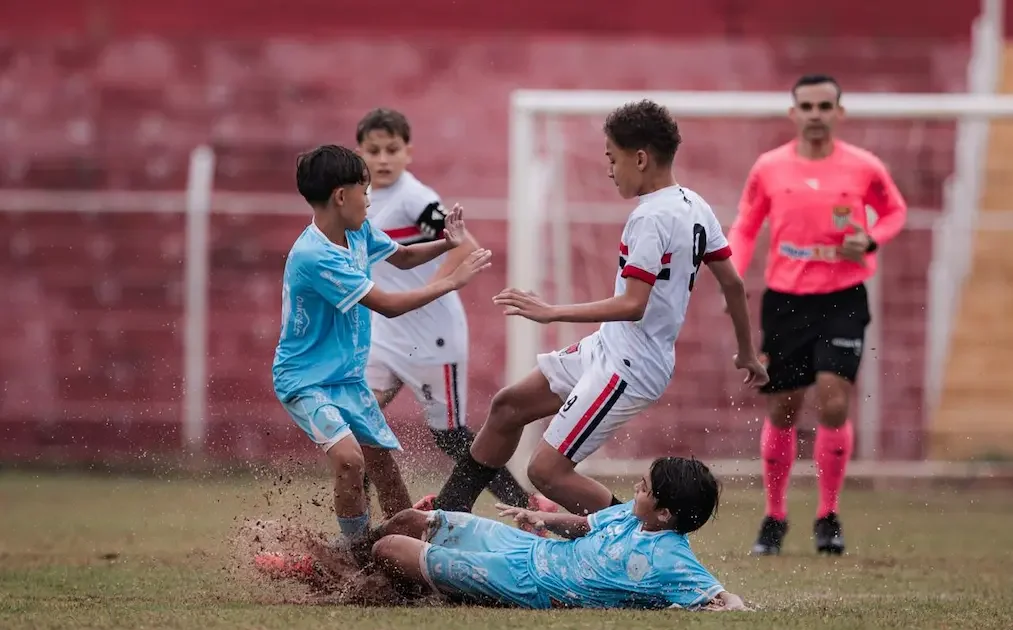 Paulista Sub-11 e Sub-12: Marília enfrenta Tupã e chega à última rodada ainda na disputa pela classificação.