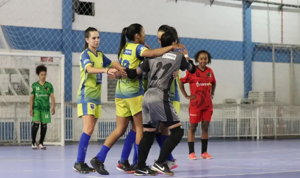 Futsal Feminino Marília vence o Apefe por 2 a 1, chega a três vitórias e mantém 100% de aproveitamento na Liga Paulista.